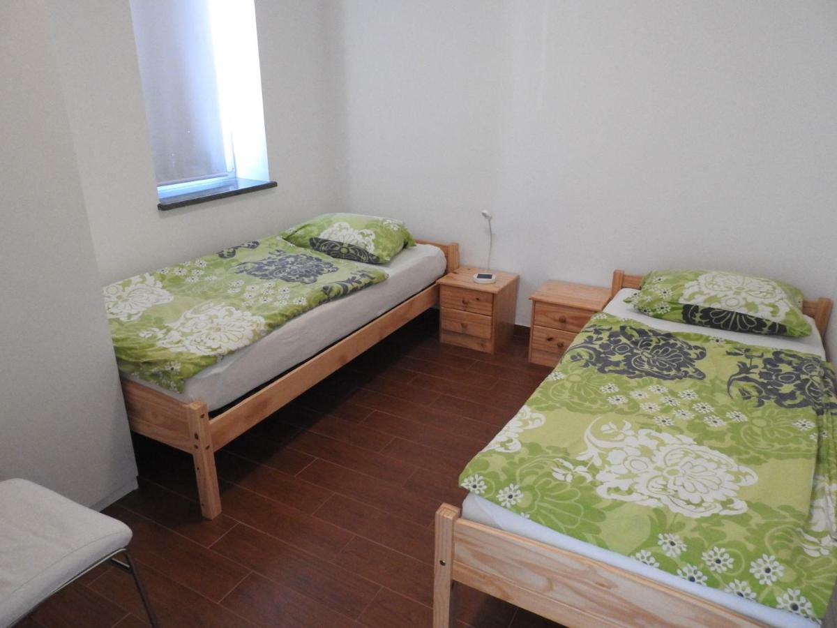 Dobravlje Pocitniska Hisa 게스트하우스 외부 사진